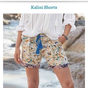 Sundance Kalini Shorts size M